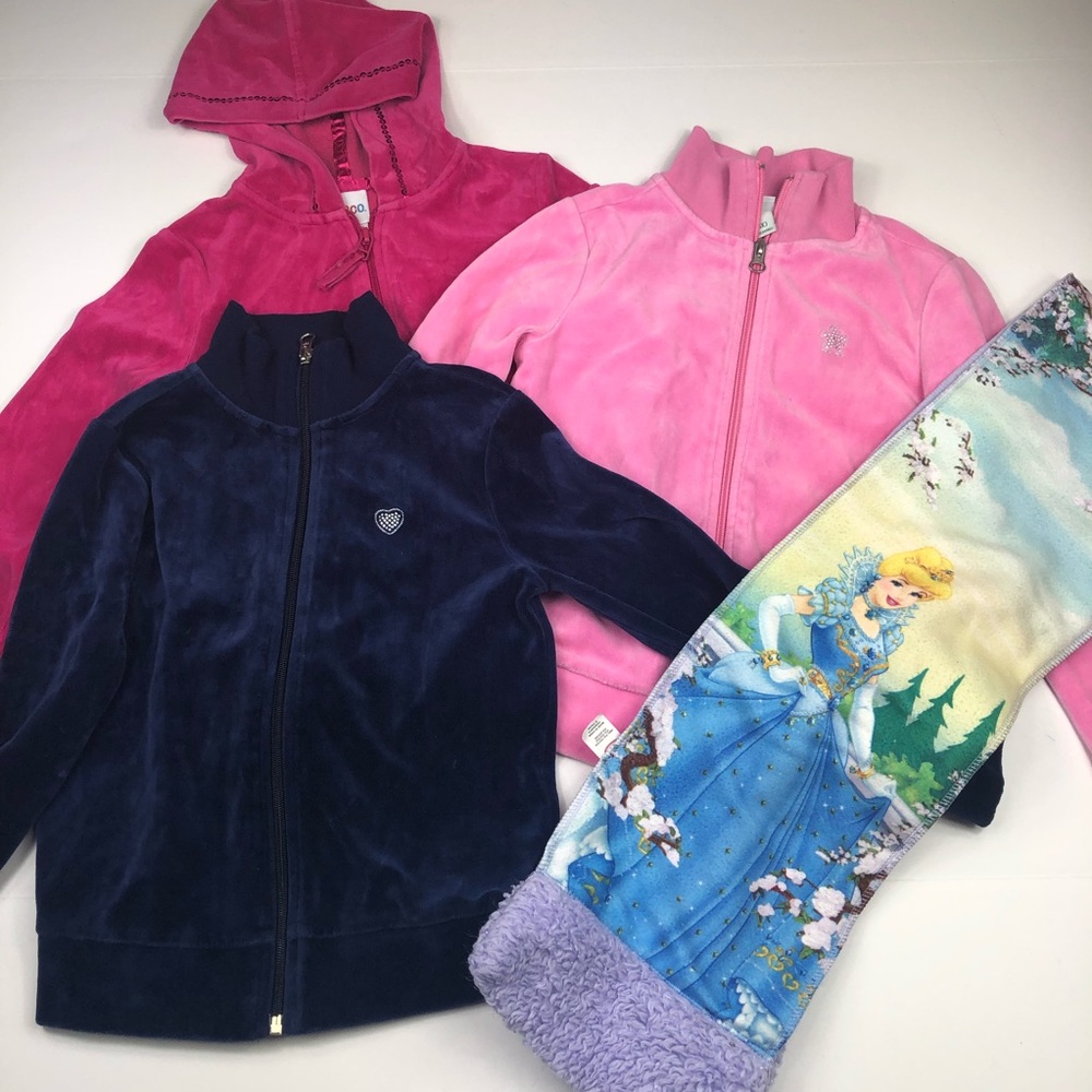 Girls size 6 sweater and scarf bundle Disney EUC
